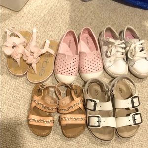 Girls Shoes (6 pairs- Variety of Sizes)